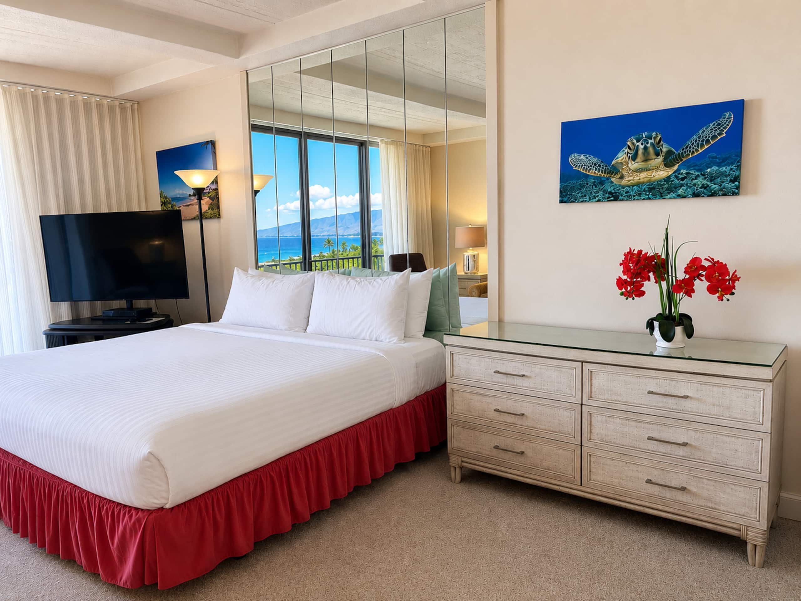 Condo in Lahaina · ★4.88 · Studio · 1 bath - Image 5