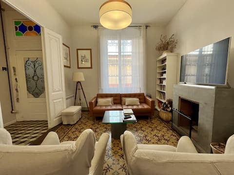 Successful Airbnb property: Manor house 14p · Historic center · Costa Brava in Palafrugell