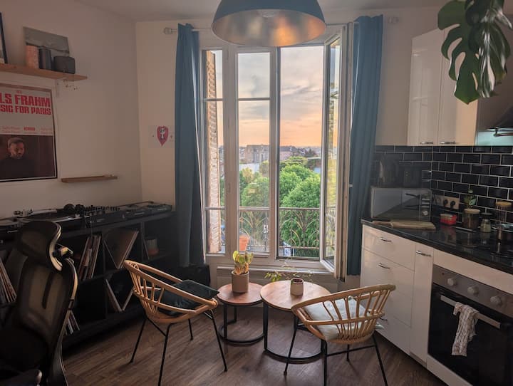 2 Pièces Cosy Et Vue Dégagée Sur La Tour Eiffel - Fontenay-sous-Bois