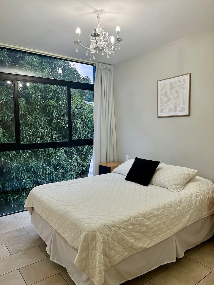 غرفة النوم 1