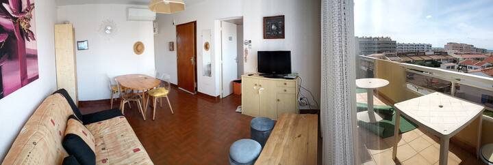 غرفة المعيشة