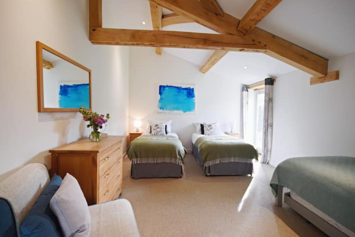 საძინებელი 3