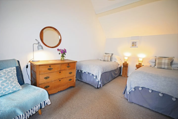 საძინებელი 4