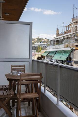 Amazing flat just 500 m from Acropolis museum gallery image 3