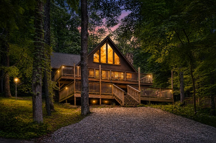 ¡Nuevo Listado! El Rincón De La Armonía De La Naturaleza. Bañera De Hidromasaje, Wi-fi, Múltiples Cubiertas - Ohio (State)