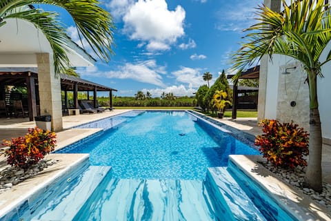 Chef&Maid Is Included*Huge Sea View Villa Cap Cana