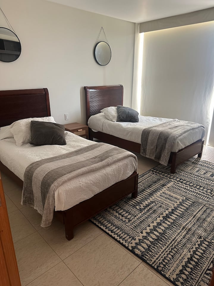 Dhomë gjumi 2