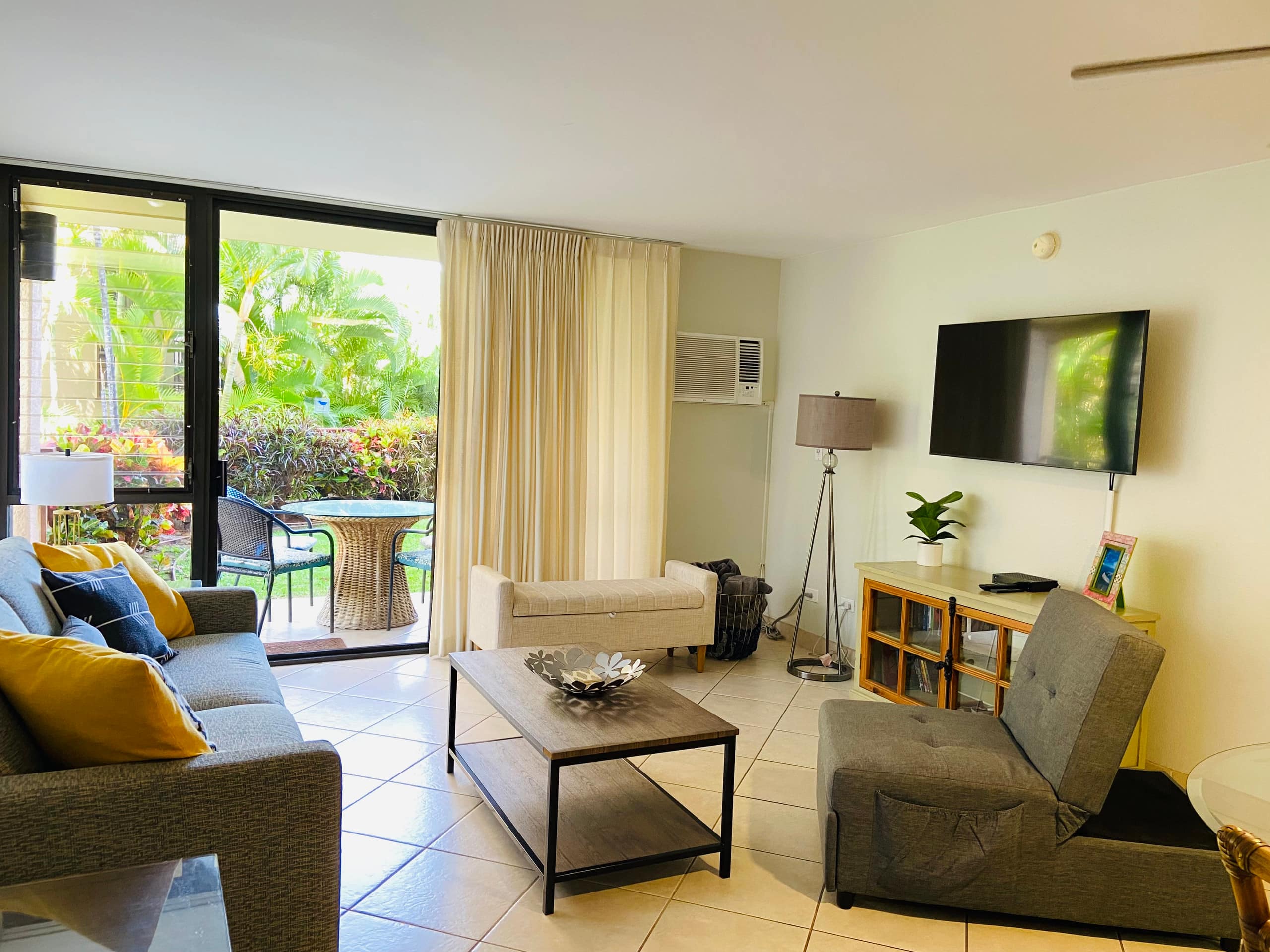 Condo in Kihei · ★4.88 · 1 bedroom · 2 beds · 2 baths - Image 3