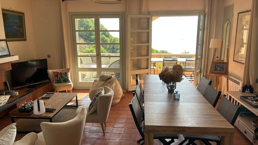 Charming house gallery image 5