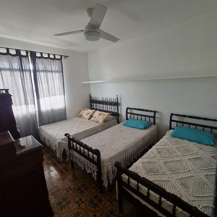 საძინებელი 1