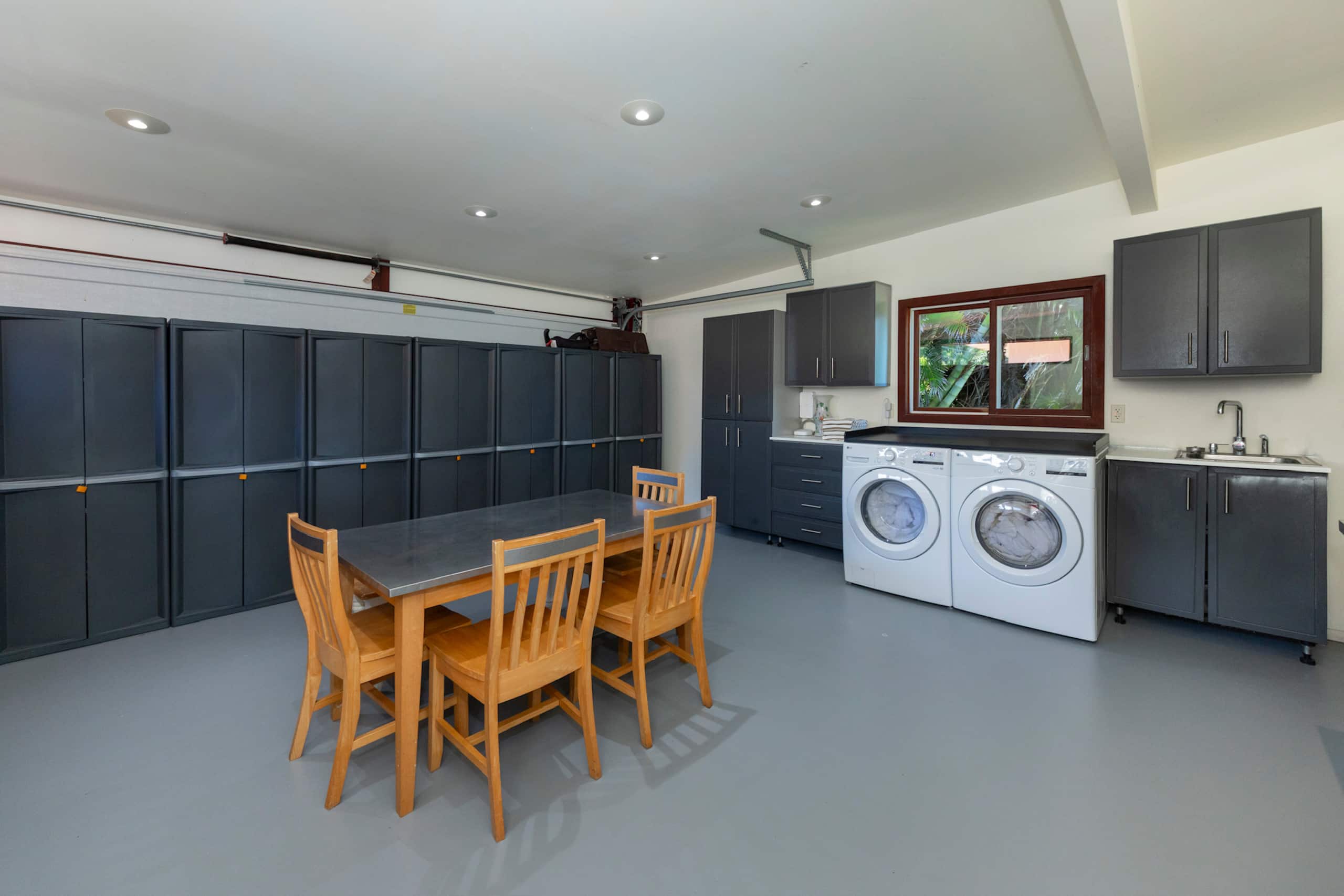 Home in Hilo · ★5.0 · 3 bedrooms · 4 beds · 2 baths - Image 22