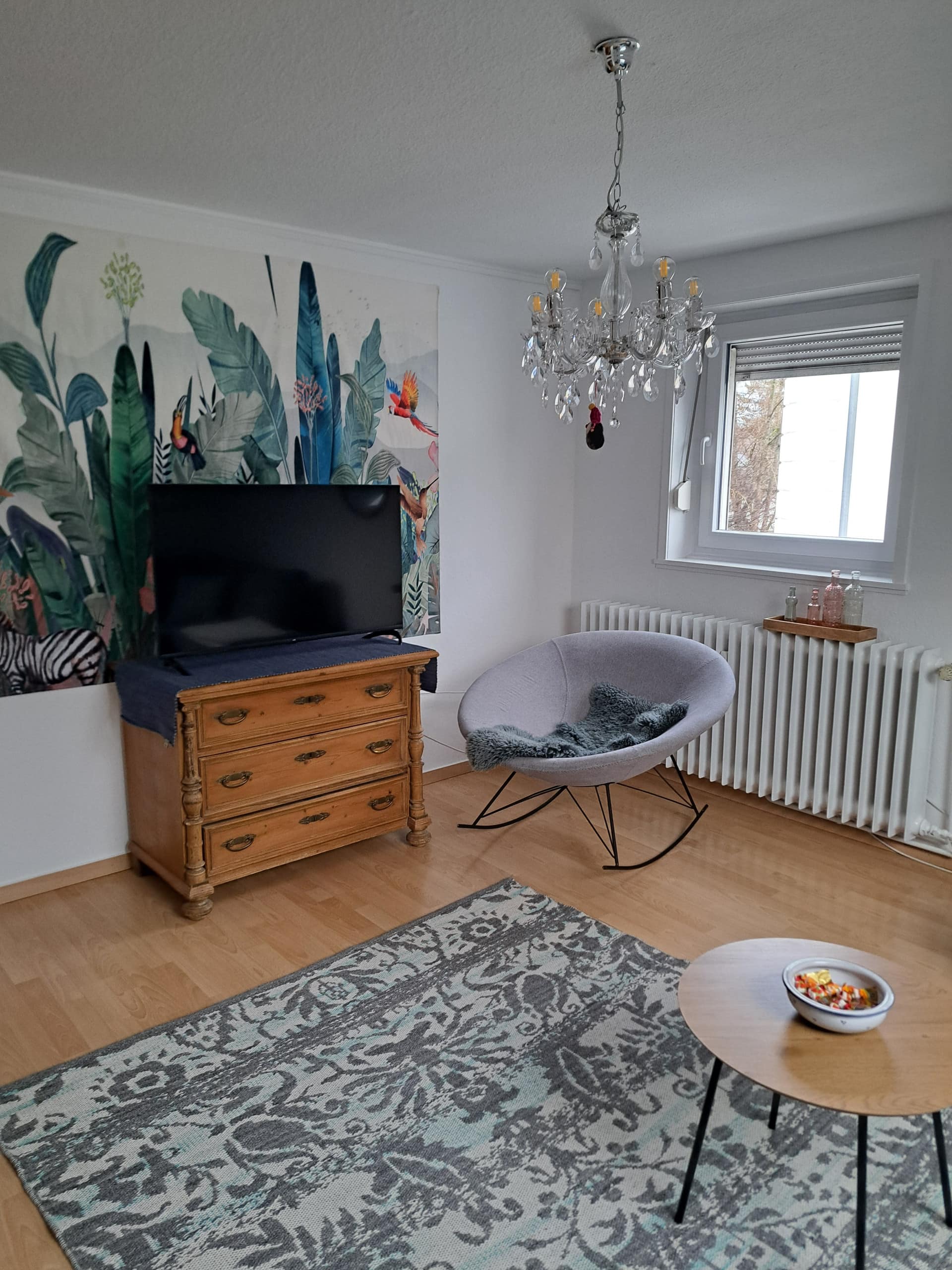 Central attic apartment with parking