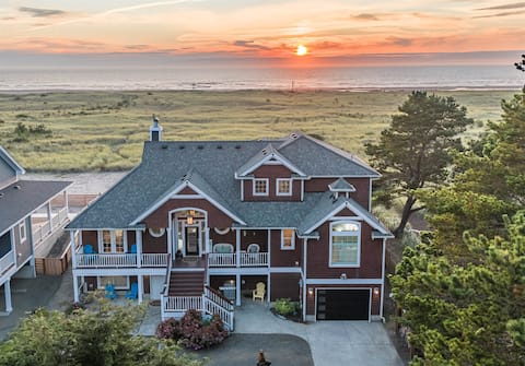 Coral Sunsets & Shimmering Deep Blue Ocean Views!