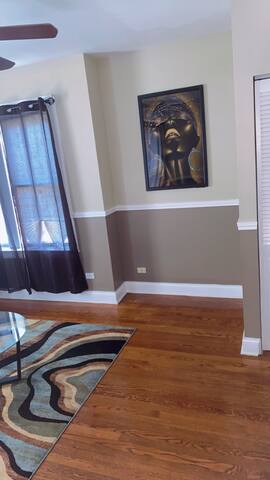 Charming 3bedroom, 1bathroom 5 mins to Hyde Park gallery image 4