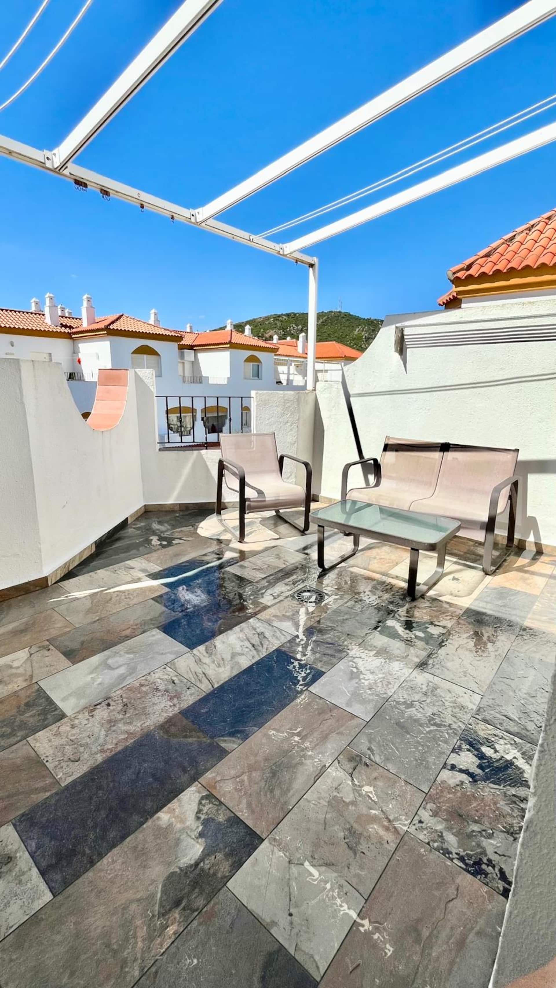 Beautiful penthouse in Zahara de los Atunes