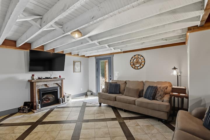 Living room 2
