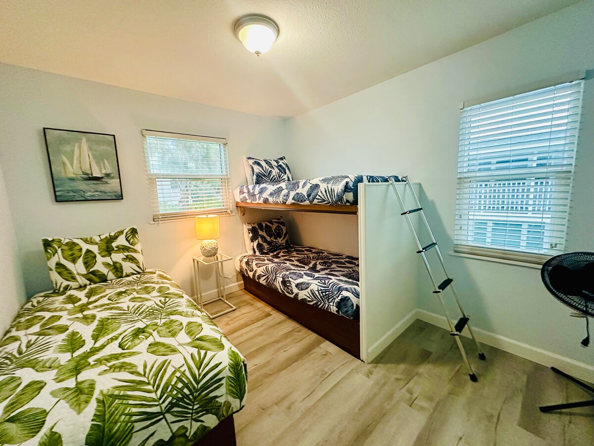 Three twin beds in 2nd bedroom