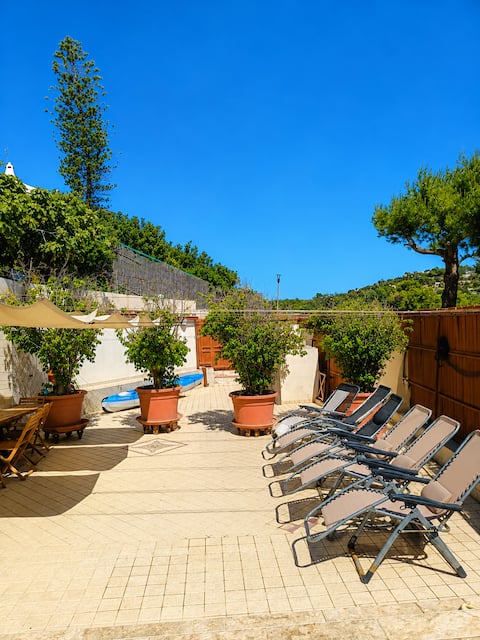 Annuncio Airbnb popolare: Vacation home - 80 meters from Cann'e Sisa beach a Maracalagonis
