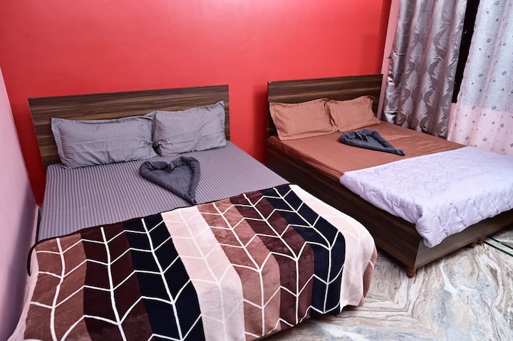 5-min Walk To Golden Temple | Room With Balcony - Amritsar