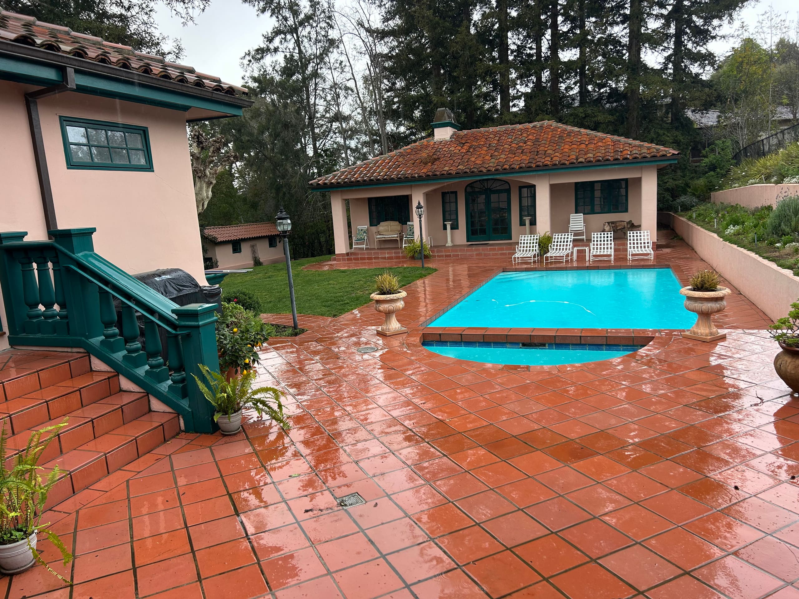 Cozy Guesthouse with Pool & Redwood Views - Photo 31