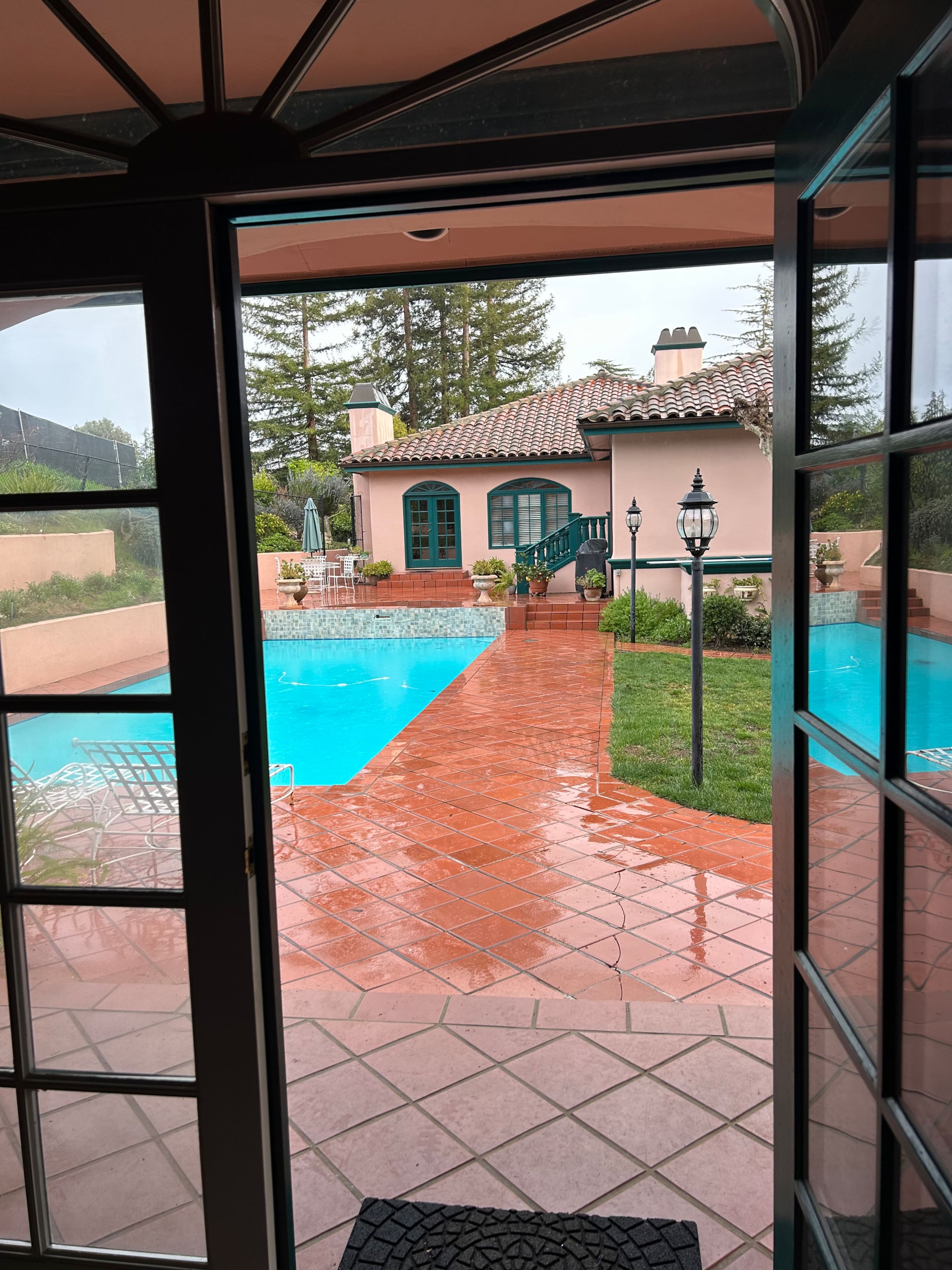 Cozy Guesthouse with Pool & Redwood Views - Photo 33
