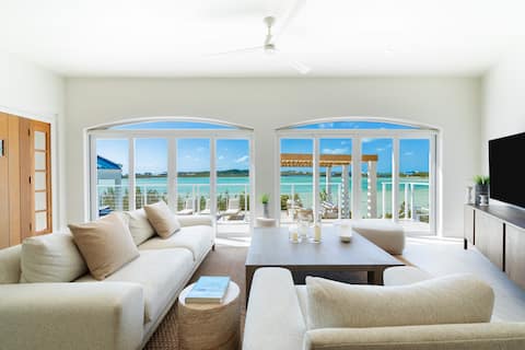 French Cay Villa on Turtle Lake