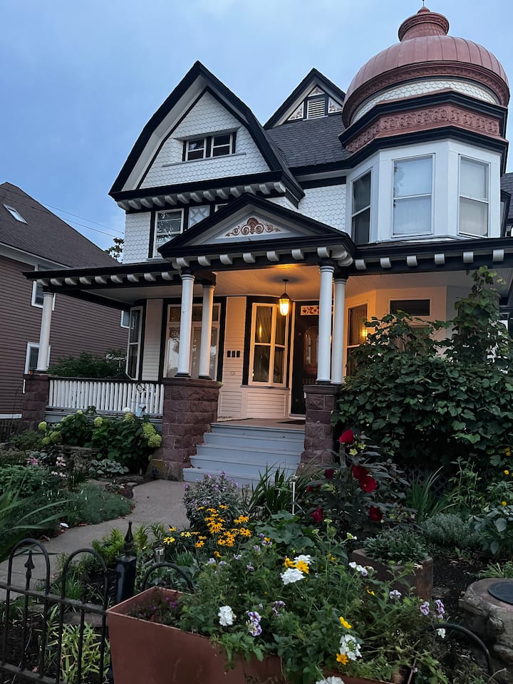 Hewitt Onion Tower Victorian House (main home) MQT