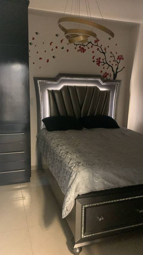 Apartment two bedrooms and gym
