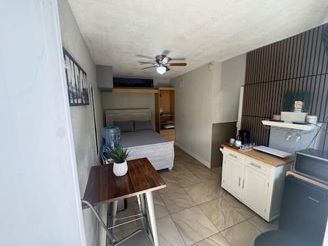 Top performing Airbnb: "Sunrise Sunset" by Sawgrass Mall-Private Entrance in Plantation