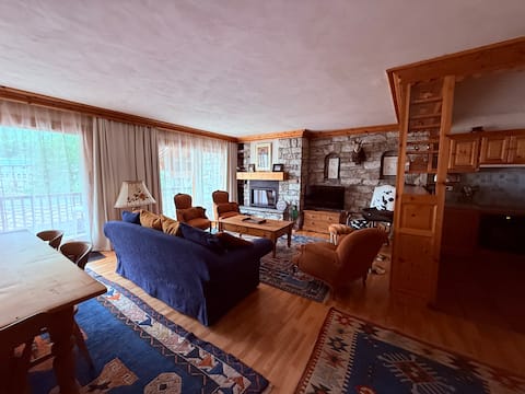 Top performing Airbnb: Chalet Turios Elegant apartment in Val D'isère