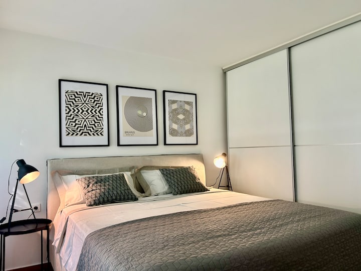 เตียงคิงไซส์ 180x 200 