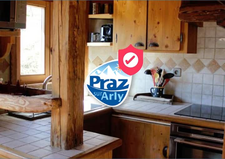Charmant Mazot Savoyard - Praz-sur-Arly