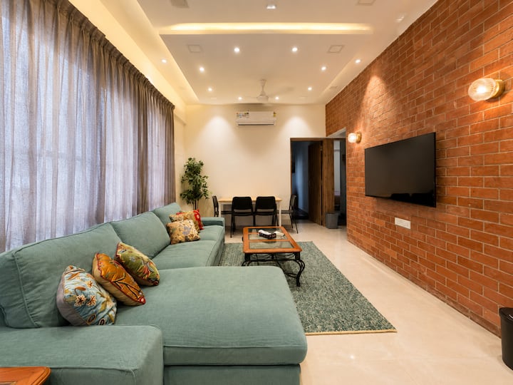 3 BHK Signature Suite Linking Road Bandra West
