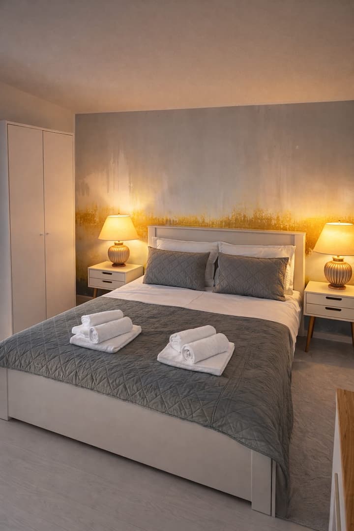 2026 Renovated With Amazing Terrace, Town&sea View - Pag