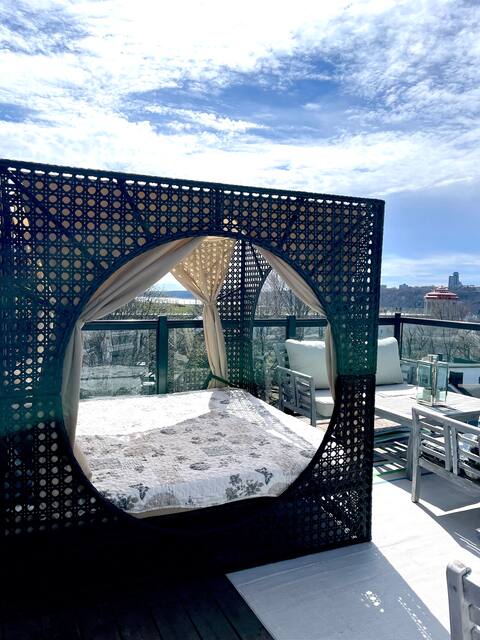 2 Apart 5BDS 2BA 4Parking 2Terrace Best CastleView