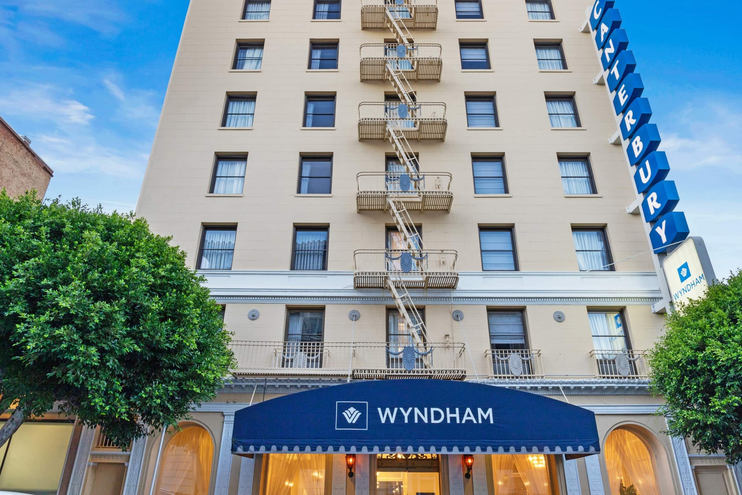 Condo in San Francisco · ★4.91 · 2 bedrooms · 3 beds · 2 baths - Image 23