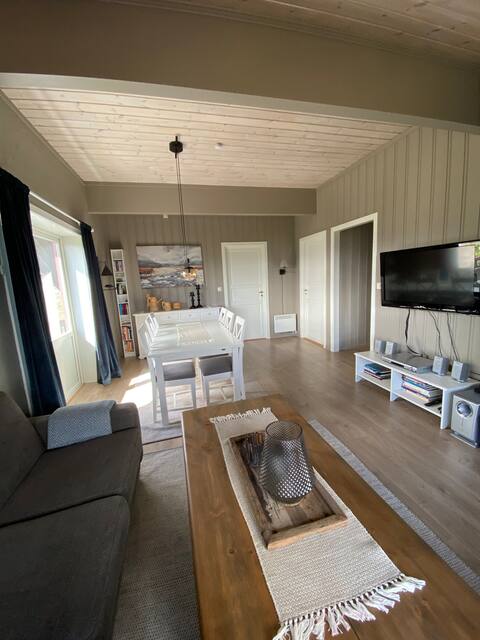 Top Airbnb: Hedge 1. Beitestølvegen 233U. Free parking. in øystre Slidre