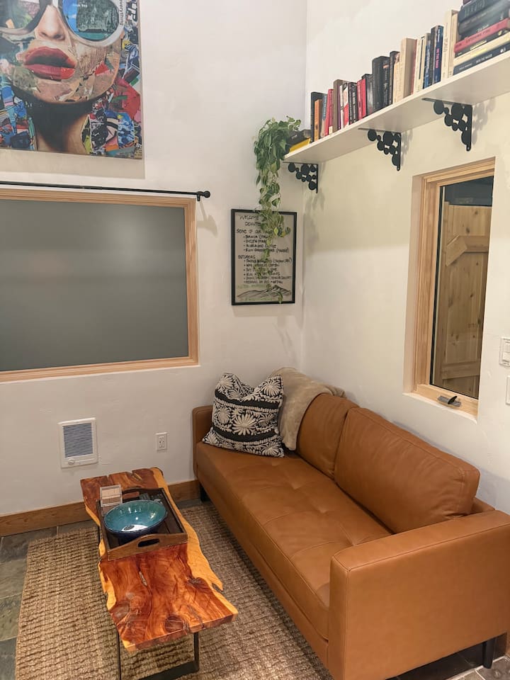 Downtown Digs In Beautiful Gws - Glenwood Springs, CO