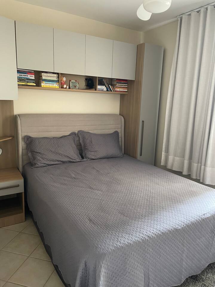 Cama queem con aire acondicionado 