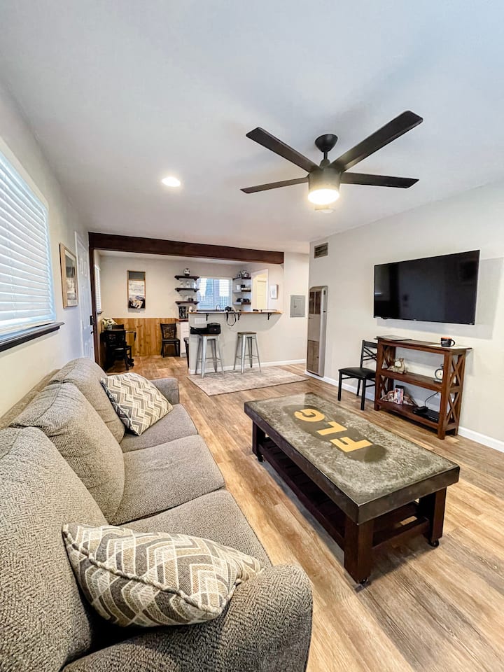 421 Downtown Hideaway Private Hottub W/ac - Flagstaff