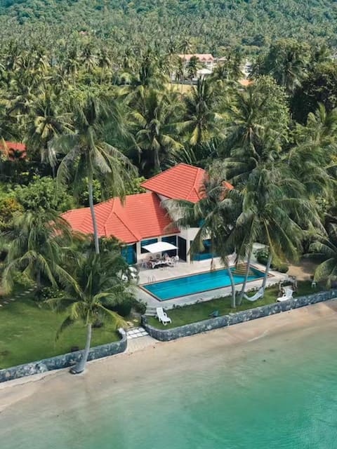 Yiuvilla Luxury Beachfront Villa Koh Phangan