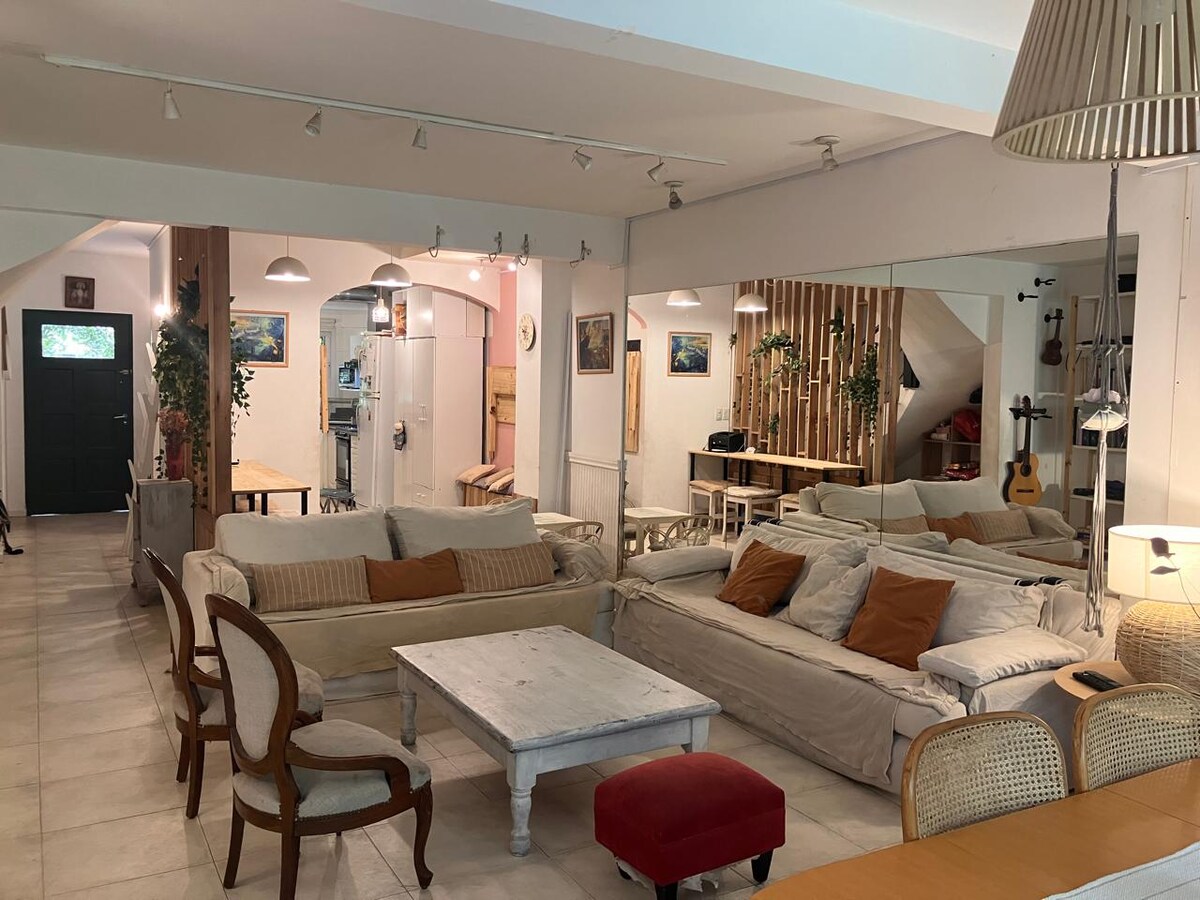 Casa en barrio cerrado Punta Chica (Béccar) con 4 dormitorios en-suite