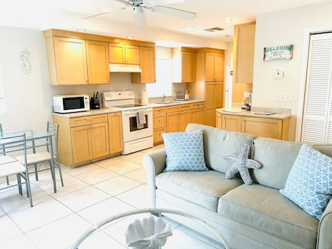 Goodland  Water view Cottage