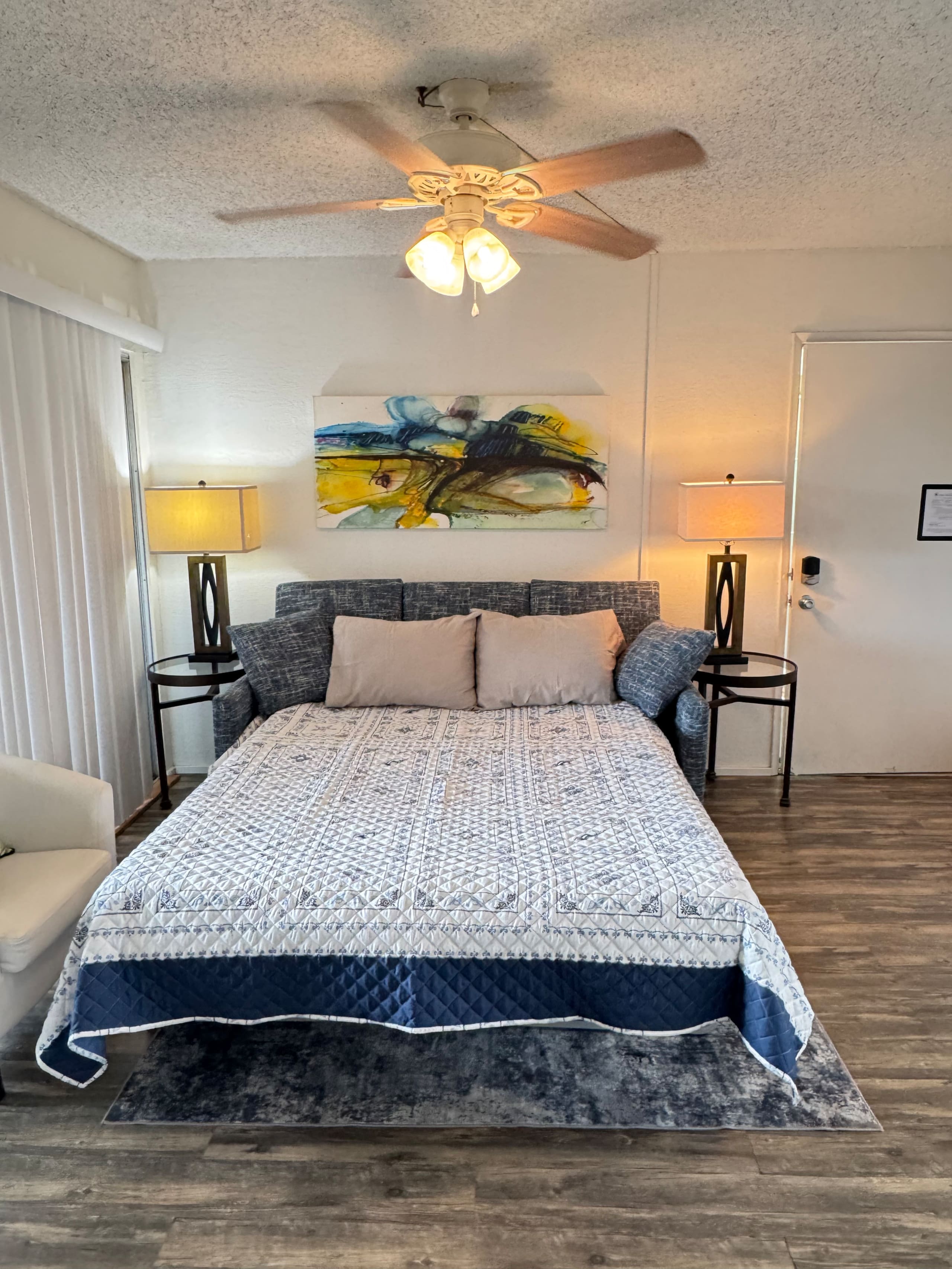 Condo in Kailua-Kona · ★4.83 · 1 bedroom · 2 beds · 1 private bath - Image 3