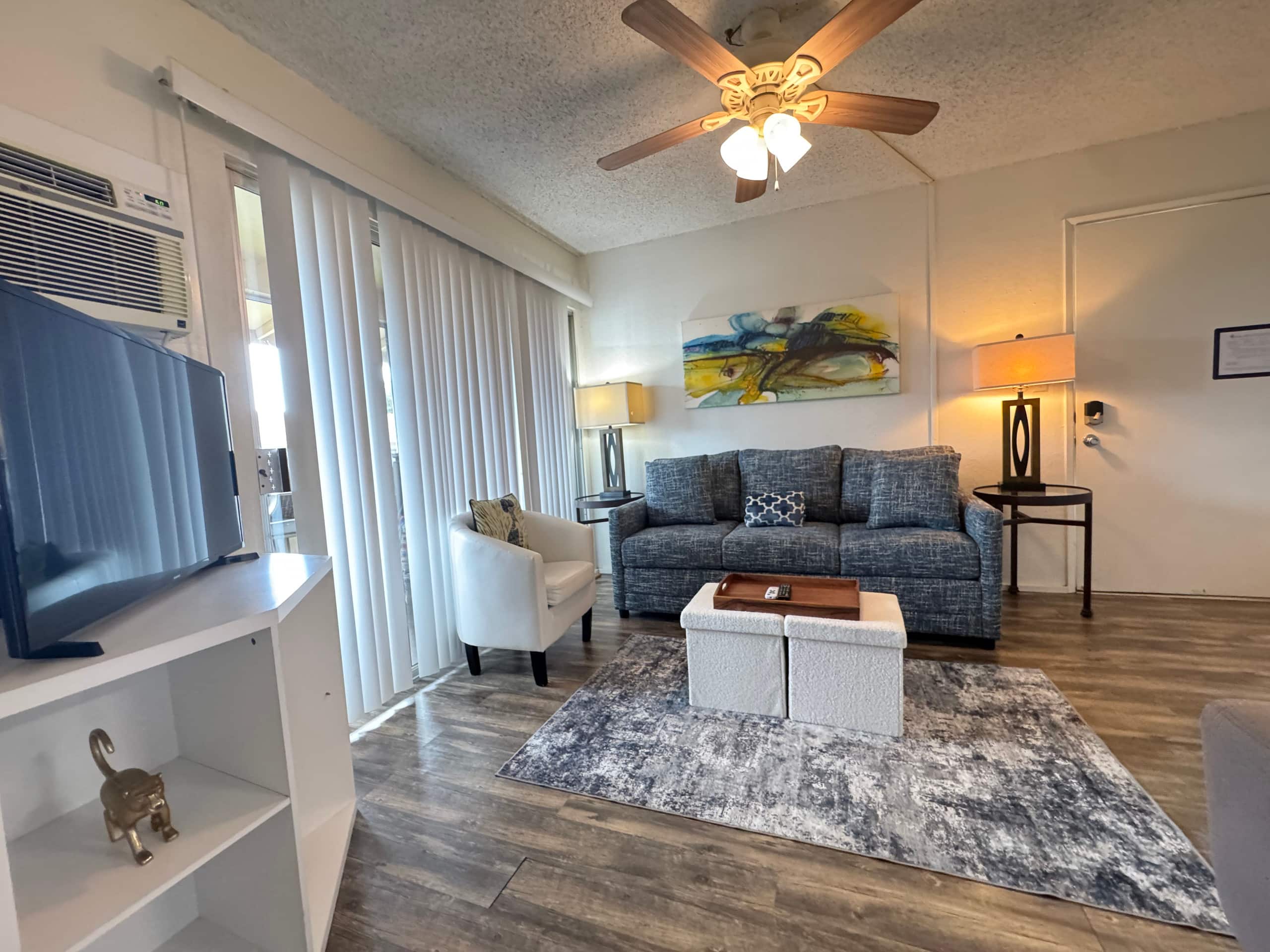 Condo in Kailua-Kona · ★4.83 · 1 bedroom · 2 beds · 1 private bath - Image 9