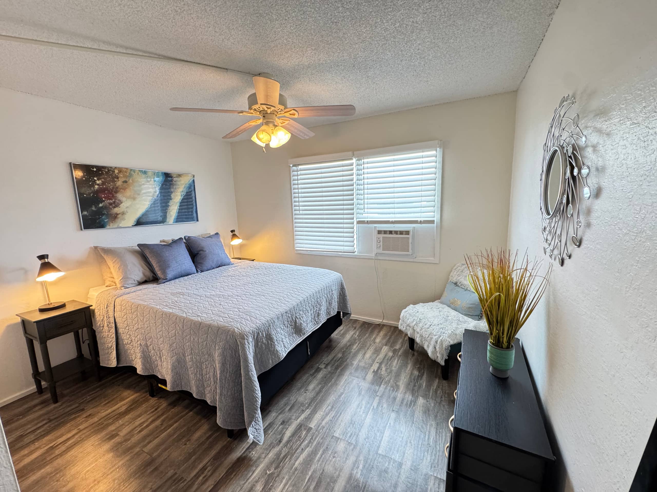 Condo in Kailua-Kona · ★4.83 · 1 bedroom · 2 beds · 1 private bath - Image 16