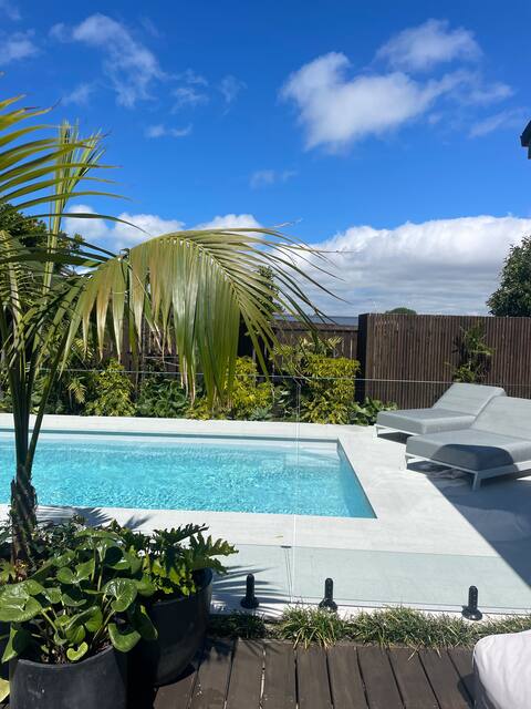 Relaxing family paradise with amazing pool