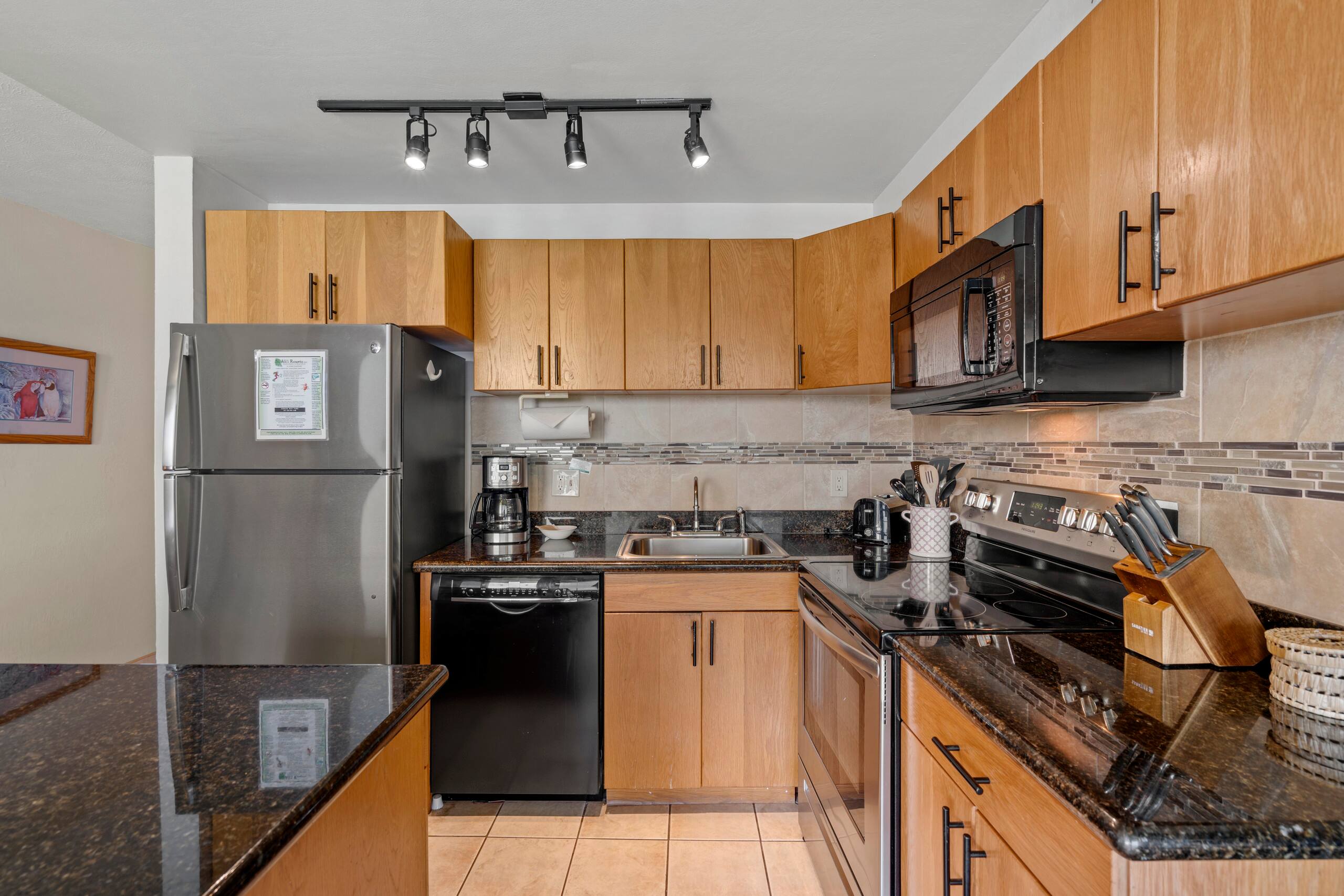 Condo in Kihei · ★4.73 · 1 bedroom · 2 beds · 1 bath - Image 15