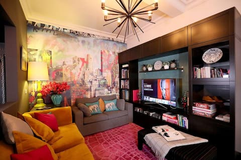 Top Airbnb: Elegant Norwich Apartment in The Lanes w/ Parking in Old Catton