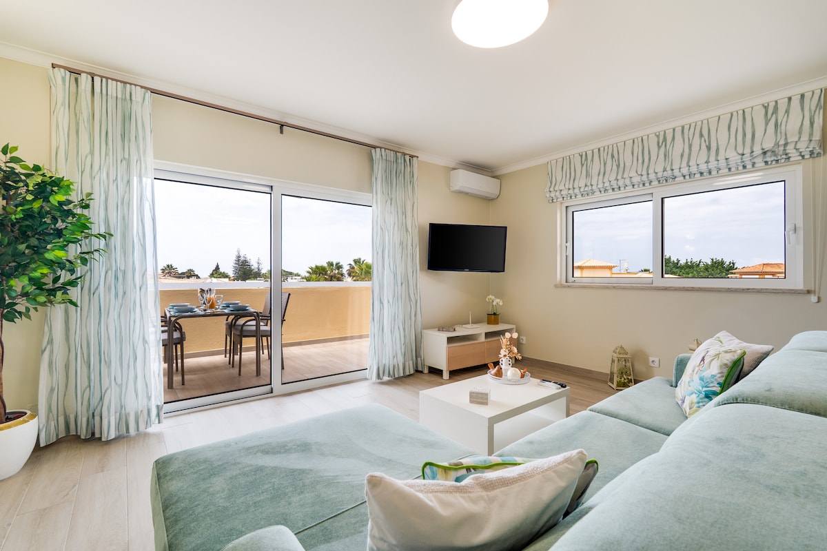 Anúncio popular: Amazing Sea View Apartment Galé, Albufeira em Guia